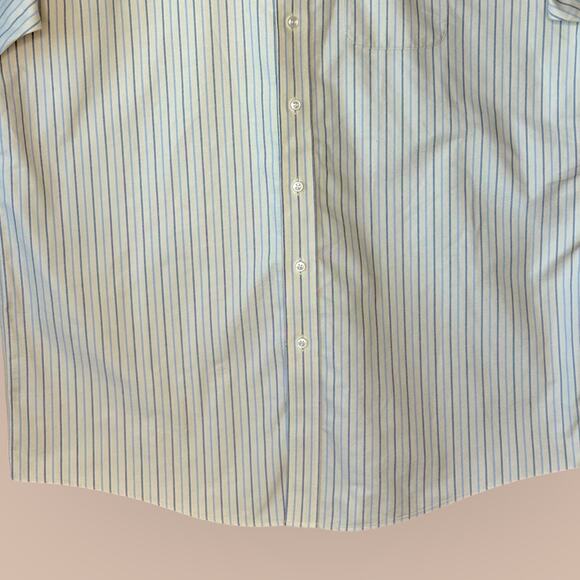 LL Bean Mens Classic Short Sleeve Button Down Shirt Wrinkle Resistant XLT Stripe - Picture 5 of 13